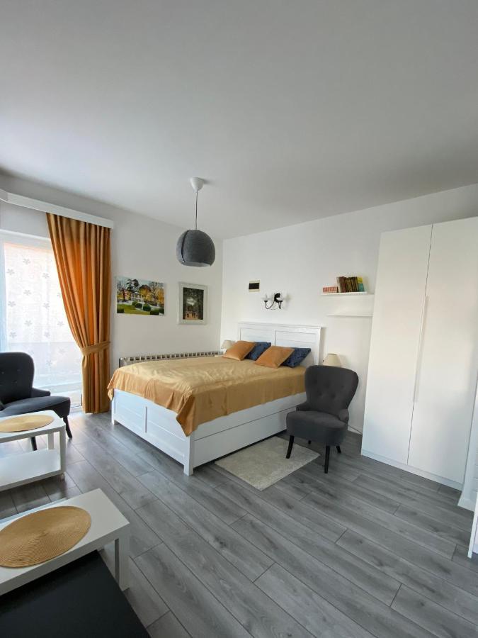 Apartment Lora *